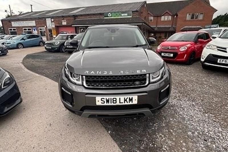 Used 2018 Land Rover Range Rover evoque SE Hatchback | £9,499 (Fair price) - Image 1/1