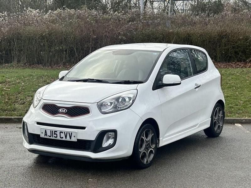 Used Kia Picanto 84 HP (61 kW) 2015 White Hatchback