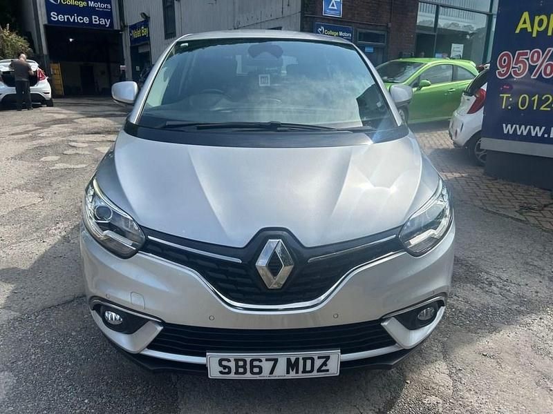 Used Renault Scénic IV Dynamique 110 HP (80 kW) 2017 Silver MPV