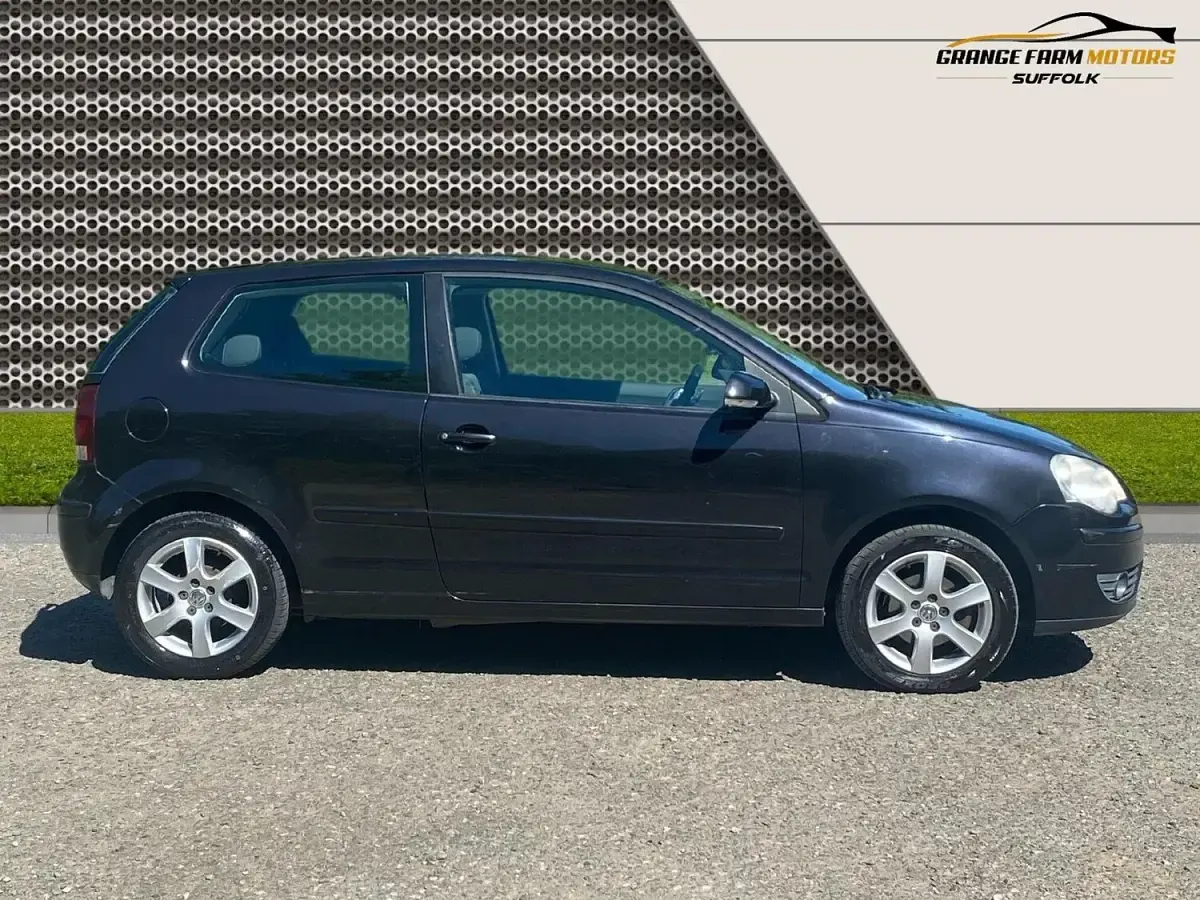 Used VW Polo Match 60 HP (44 kW) 2008 Black Hatchback