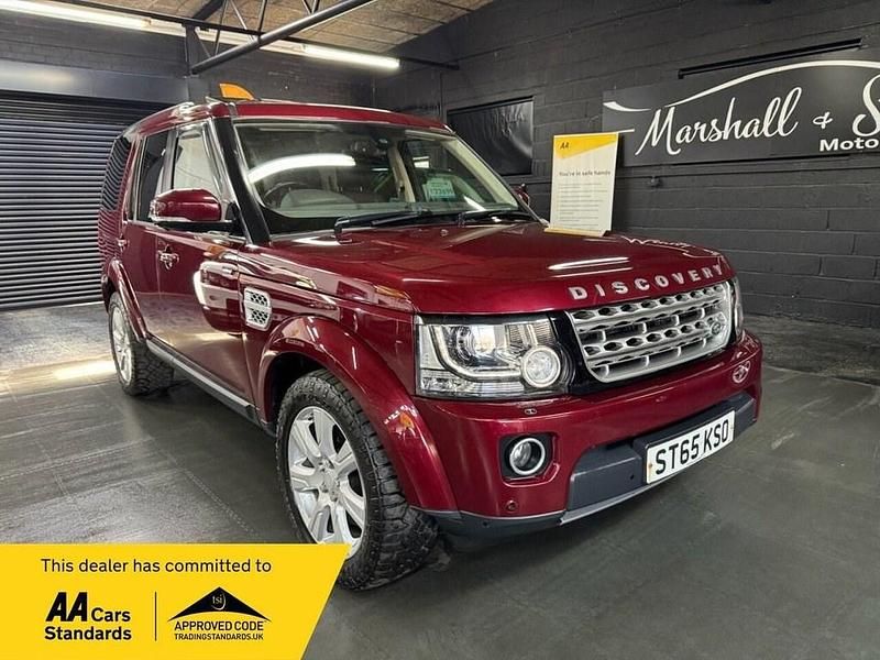 Red Used 2015 Land Rover Discovery 4 HSE SUV | £21,399 (A bit pricey) - Image 1/3