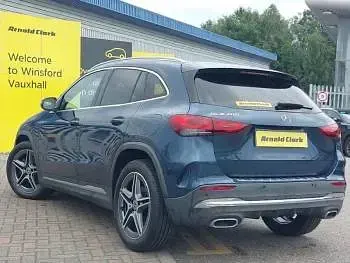 Used Mercedes GLA200 Executive 163 HP (119 kW) 2022 Blue SUV