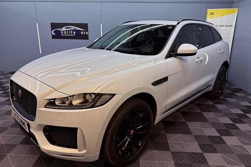 White Used 2020 Jaguar F-Pace Chequered Flag SUV | £26,995 (Fair price) - Image 1/1