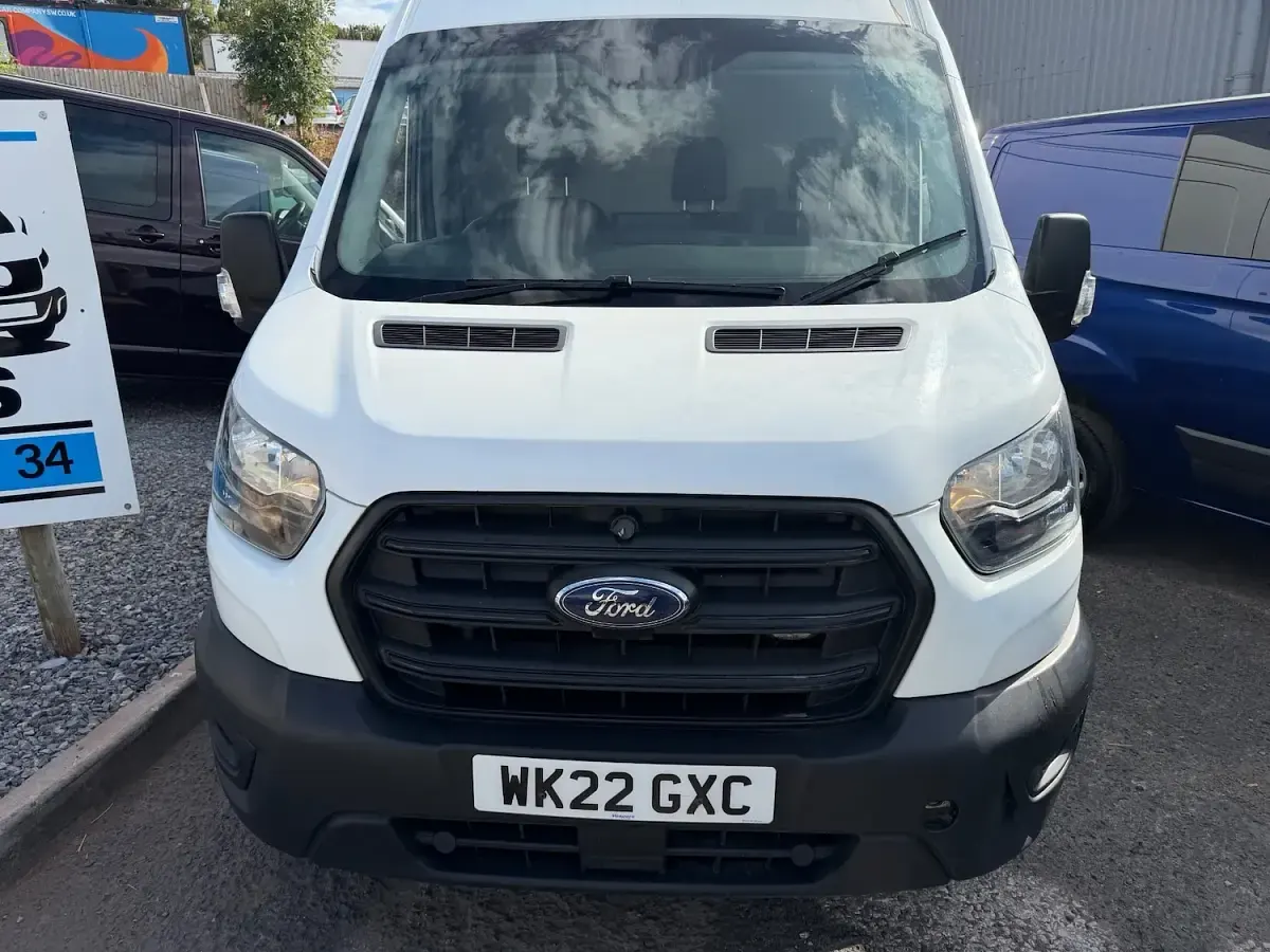 Used Ford Transit 130 HP (95 kW) 2022 White Van