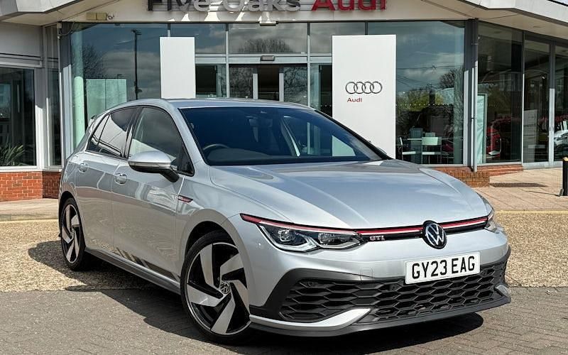 Begagnad VW Golf VIII GTI 300 HK (220 kW) 2024 Halvkombi