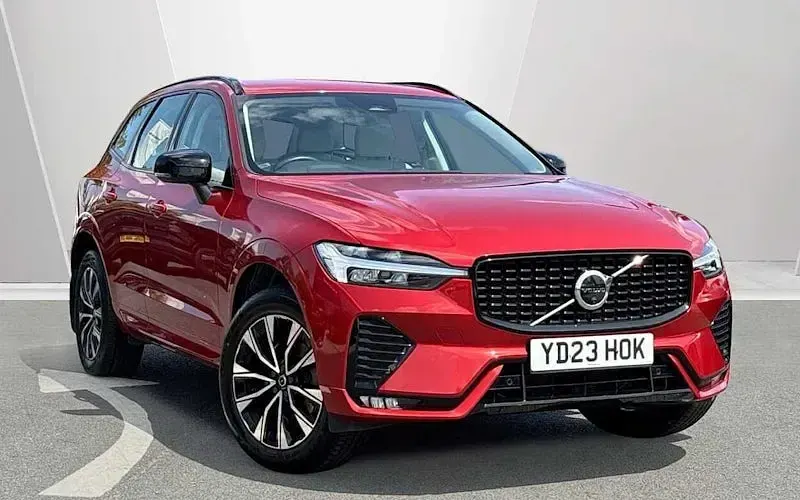 Used Volvo XC60 Plus 197 HP (144 kW) 2022 SUV