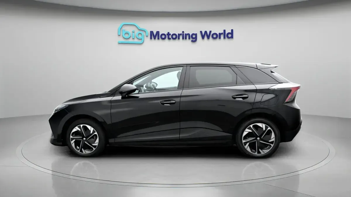 Używany MG MG4 EV Trophy 147 kW (201 KM) 2023 Hatchback