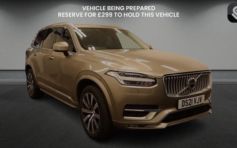 Used 2022 Volvo XC90 Inscription SUV | £31,500 (Good price) - Image 1/4