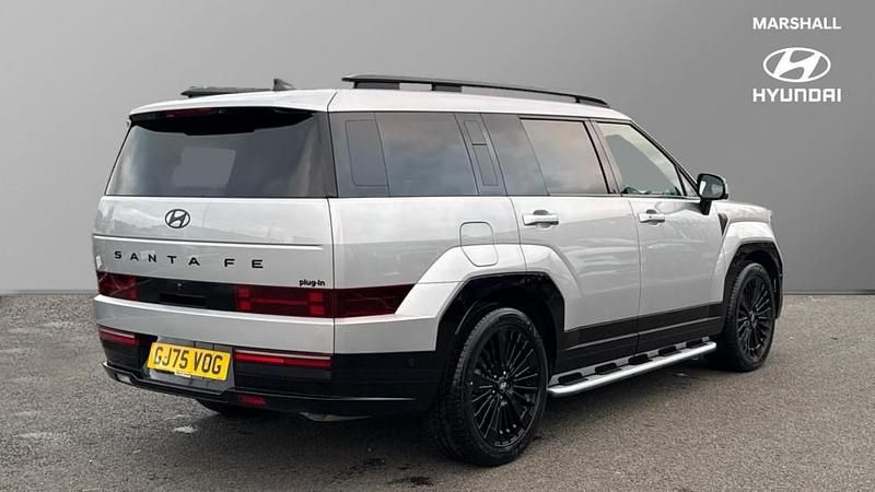 Used Hyundai Santa Fe 253 HP (186 kW) 2025 Typhoon silver SUV