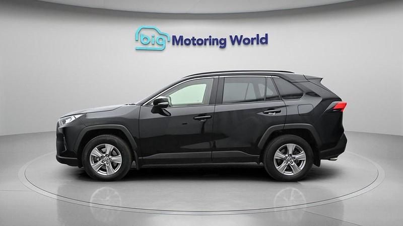 Used Toyota RAV4 Hybrid 218 HP (160 kW) 2023 Black SUV
