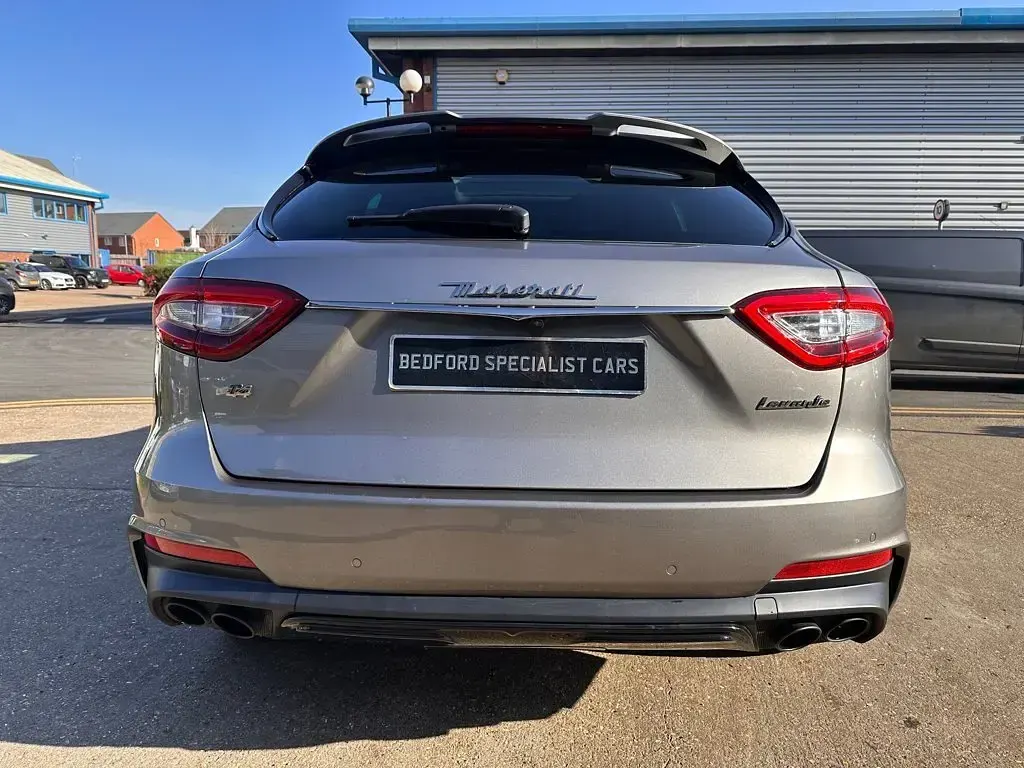 Used Maserati Levante 345 HP (253 kW) 2019 Grey SUV