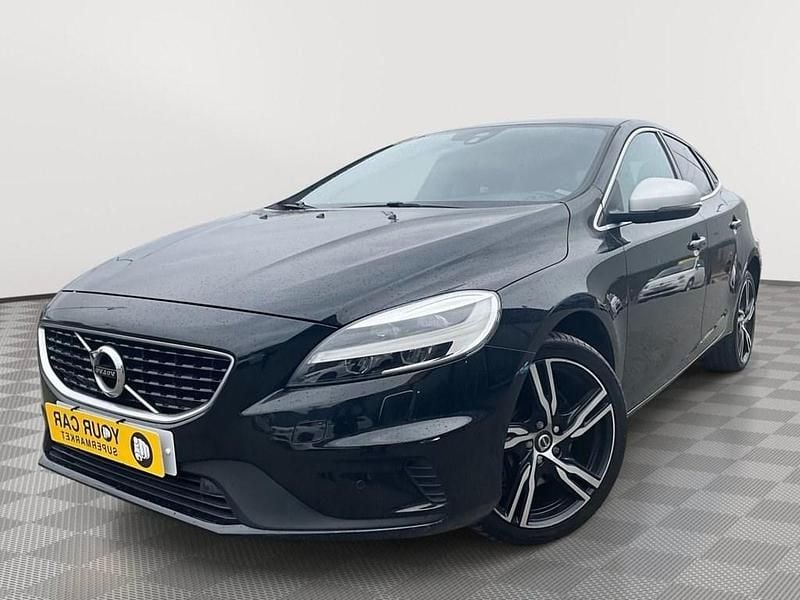 Used Volvo V40 R-Design Pro 122 HP (89 kW) 2018 Black Hatchback