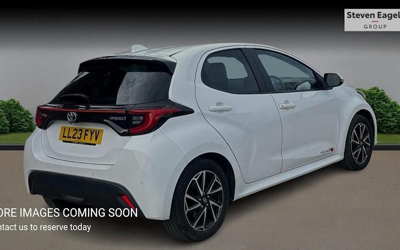 Used Toyota Yaris Hybrid Design 116 HP (85 kW) 2026 Hatchback