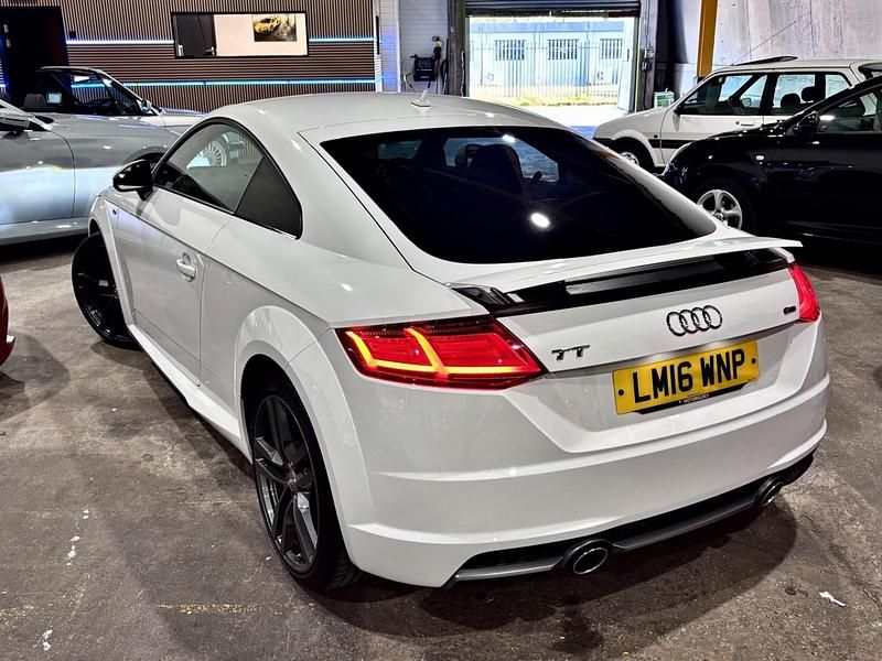 Used Audi TT S-Line 230 HP (169 kW) 2016 White Coupe