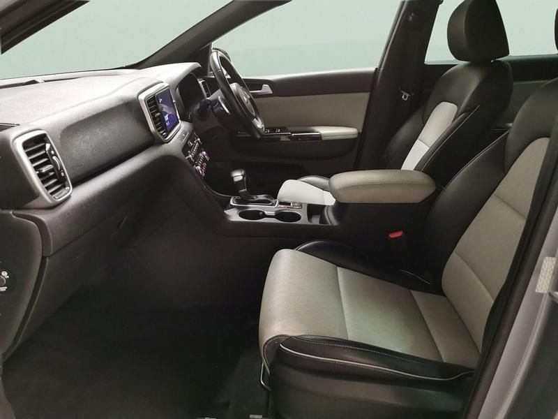 Used Kia Sportage GT-Line 134 HP (98 kW) 2022 Silver SUV