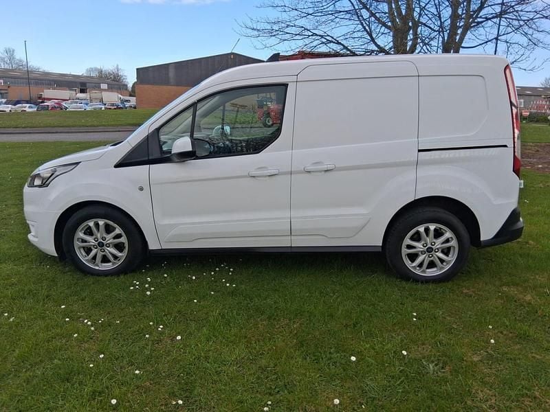 Used Ford Transit Connect Limited 120 HP (88 kW) 2021 White MPV