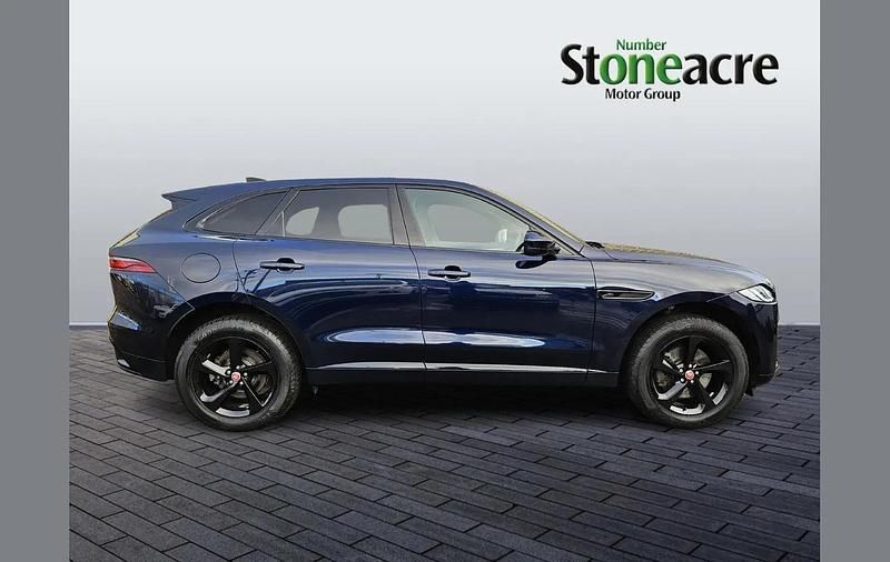 Used Jaguar F-Pace R-Dynamic 200 HP (147 kW) 2022 Blue SUV