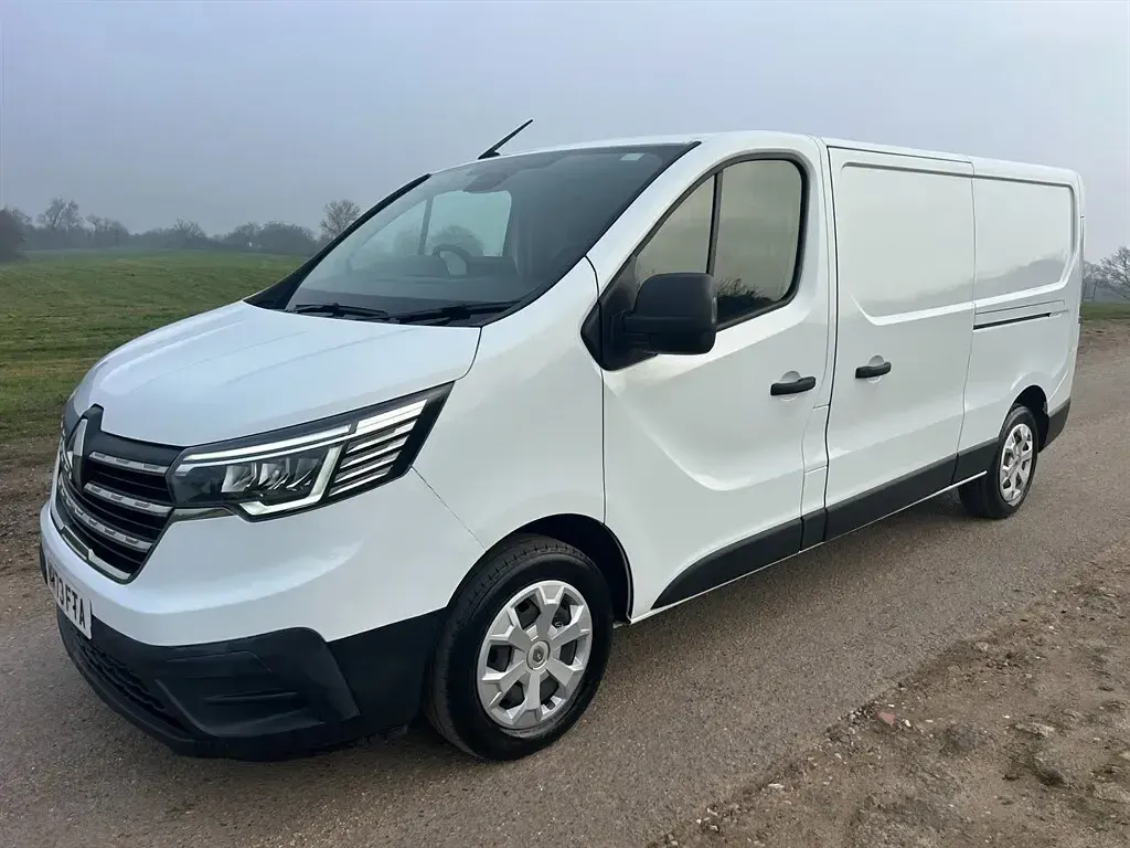 Used Renault Trafic 2023 White