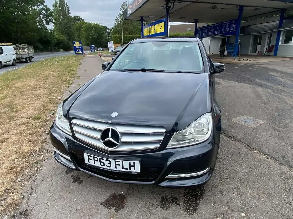 Used Mercedes C220 Executive 2013 Black Sedan