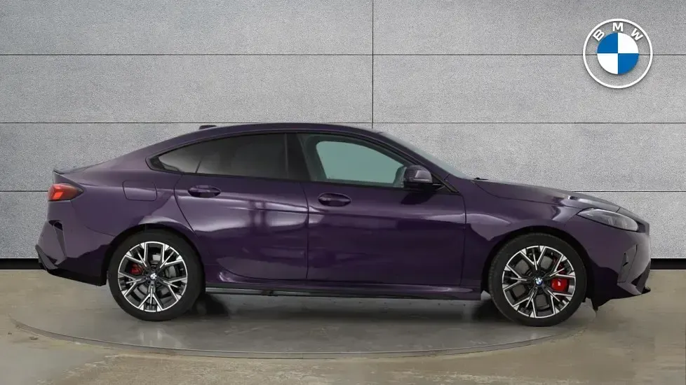 Usado BMW 220 M Sport 168 CV (123 kW) 2025 Púrpura Coupe