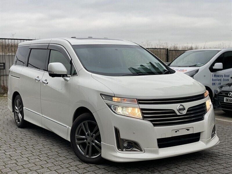 White Used 2013 Nissan Elgrand MPV | £12,495 (Fair price) - Image 1/4