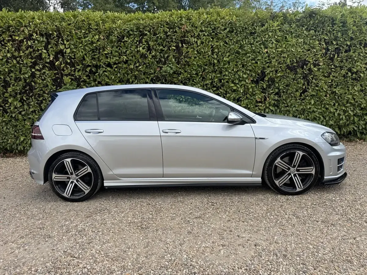 Used VW Golf VII R 310 HP (228 kW) 2017 Silver Hatchback