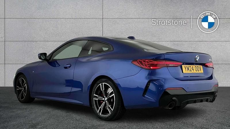 Begagnad BMW 420 M Sport 181 HK (133 kW) 2024 Blå Sportkupé
