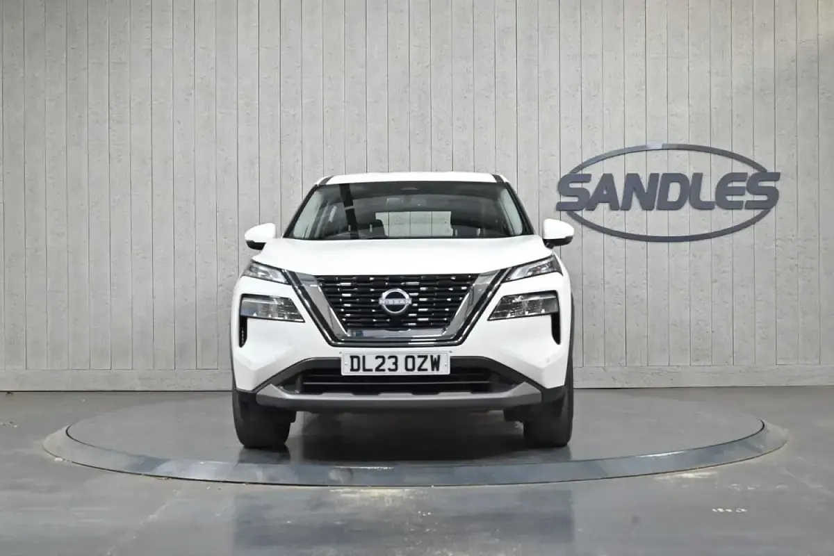 Used Nissan X-Trail Acenta Premium 163 HP (119 kW) 2023 White SUV
