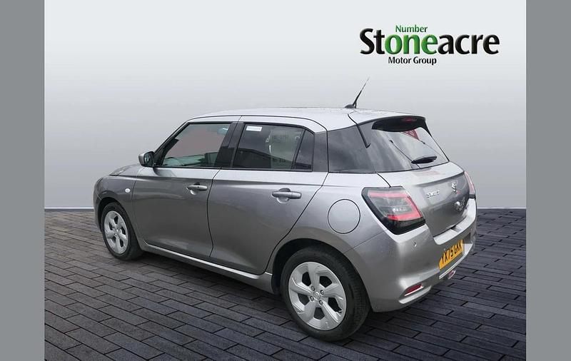 New Suzuki Swift 80 HP (58 kW) 2025 Silver Hatchback