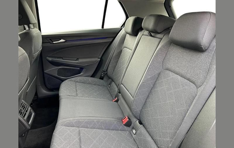 Used VW Golf VIII Life 147 HP (108 kW) 2021 Grey Hatchback
