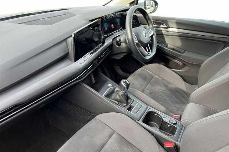 Used VW Golf VIII 130 HP (95 kW) 2020