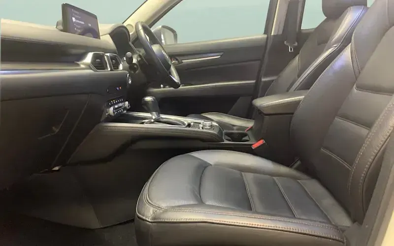 Używany Mazda CX-5 Edition 165 KM (121 kW) 2022 Biały SUV