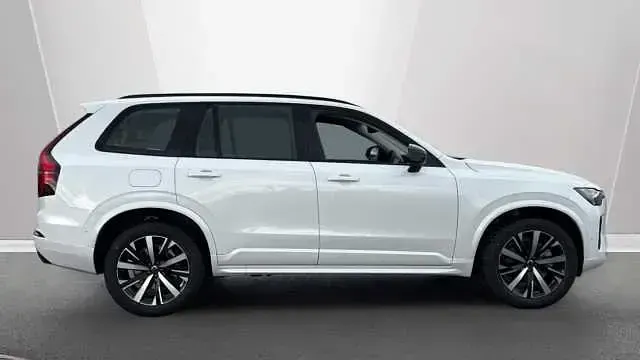 New Volvo XC90 Plus 247 HP (181 kW) 2026 White SUV