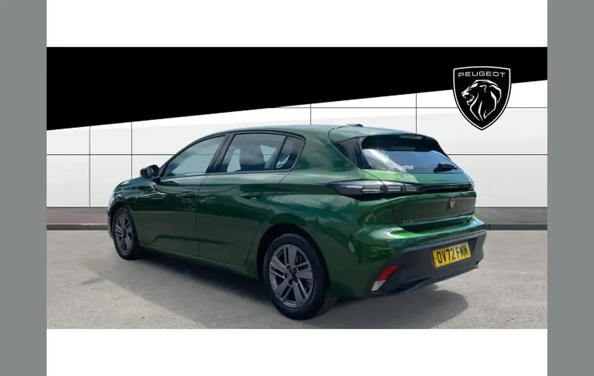 Used Peugeot 308 Active Premium 128 HP (94 kW) 2022 Other Hatchback