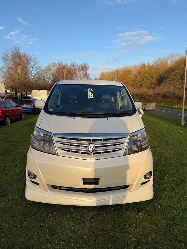 Used Toyota Alphard 159 HP (116 kW) 2006 White MPV