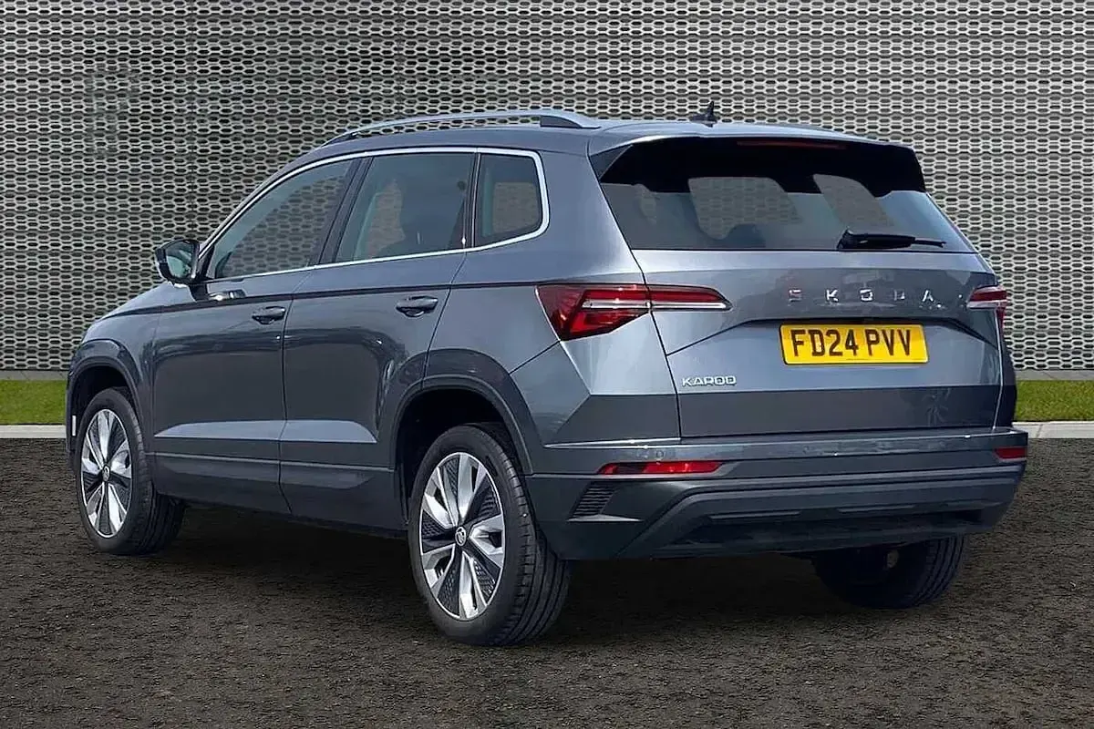 Gebraucht Skoda Karoq SE L 110 PS (80 kW) 2024 Grau SUV