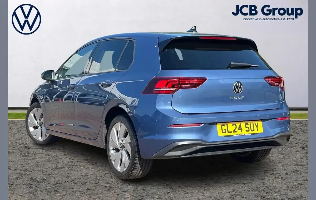 Used VW Golf VIII Match 150 HP (110 kW) 2024 Blue Hatchback