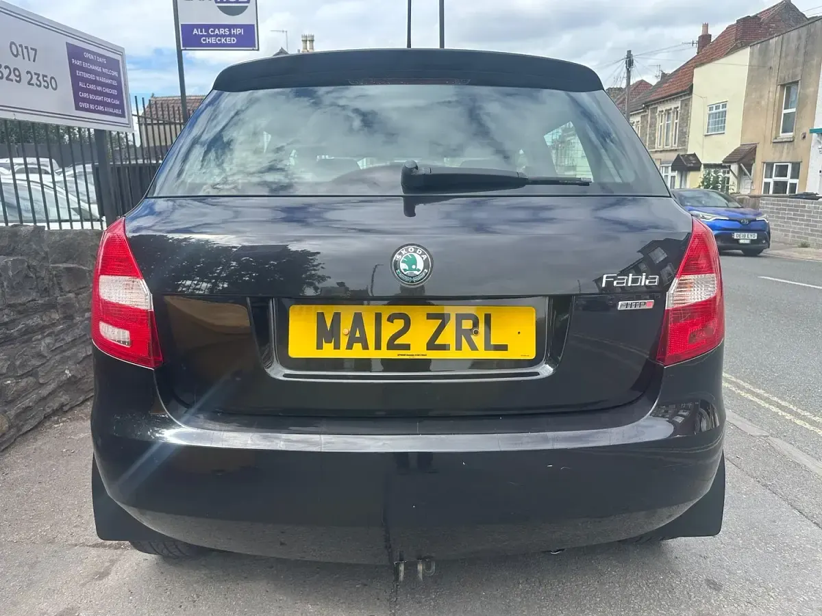 Used Skoda Fabia SE 69 HP (50 kW) 2012 Black Hatchback