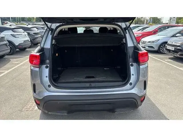 Usado Citroën C5 Aircross Shine 131 HP (96 kW) 2021 Cinzento SUV