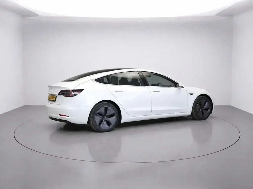 Used Tesla Model 3 Long Range AWD 366 kW (498 HP) 2020 White Sedan