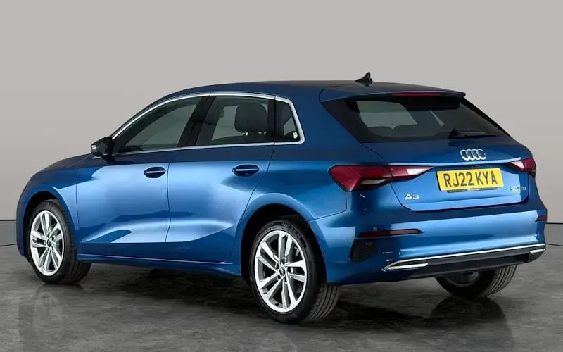 Used Audi A3 Sportback Sport 110 HP (80 kW) 2022 Blue Hatchback