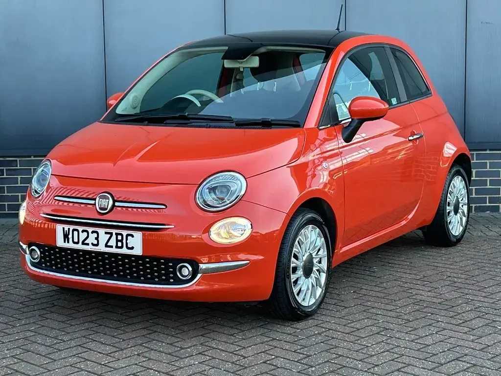 Used Fiat 500 70 HP (51 kW) 2023 Orange Hatchback
