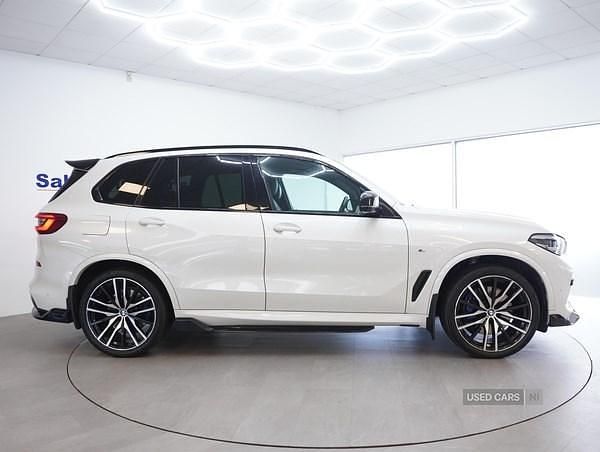 Begagnad BMW X5 M Sport 2019 Vit SUV