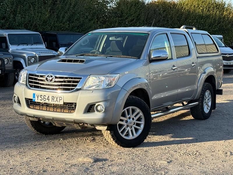 Silver Used 2014 Toyota HiLux Pickup | £10,995 (Fair price) - Image 1/4