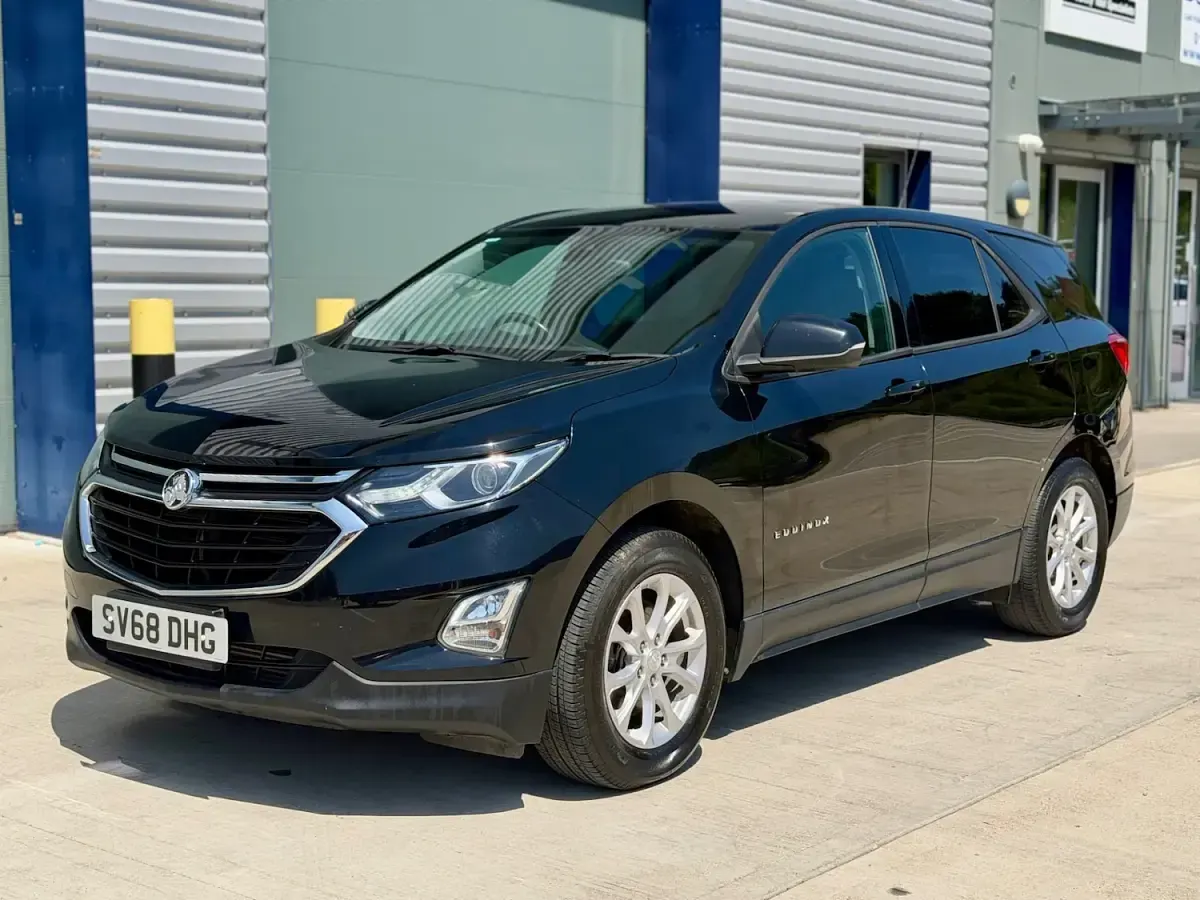 Used Vauxhall Grandland X 120 HP (88 kW) 2018 Black SUV