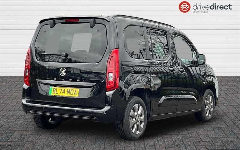 Used Vauxhall Combo Ultimate 100 kW (136 HP) 2024 Black Estate