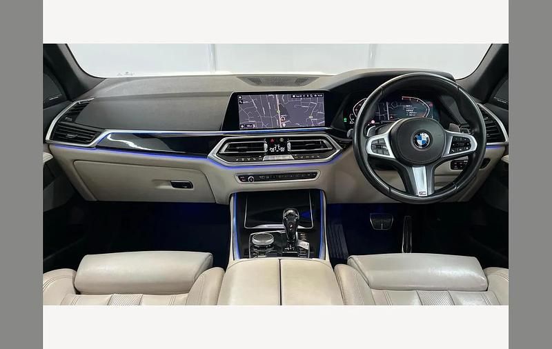Używany BMW X5 M Sport 265 KM (194 kW) 2019 Czarny SUV