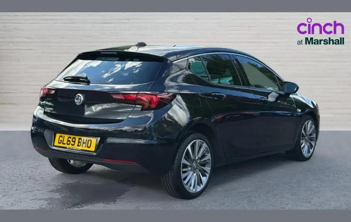 Used Vauxhall Astra 134 HP (98 kW) 2019 Black Hatchback