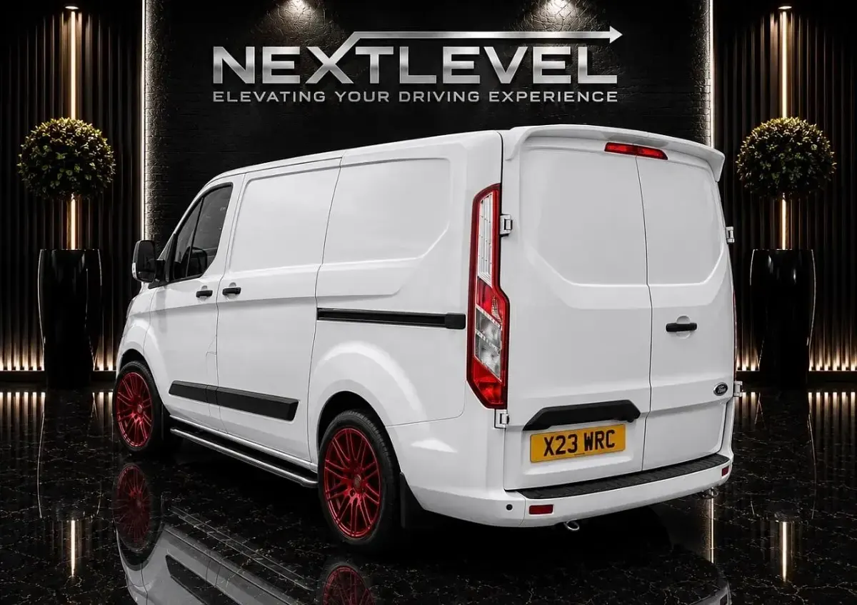 Used Ford Transit Custom 100 HP (73 kW) 2014 White Van