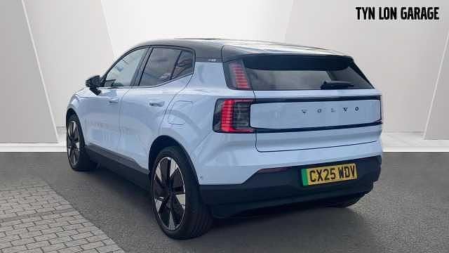 Usado Volvo EX30 Performance 310 kW (422 HP) 2024 SUV